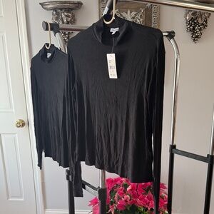 Splendid Charcoal Ribbed Top